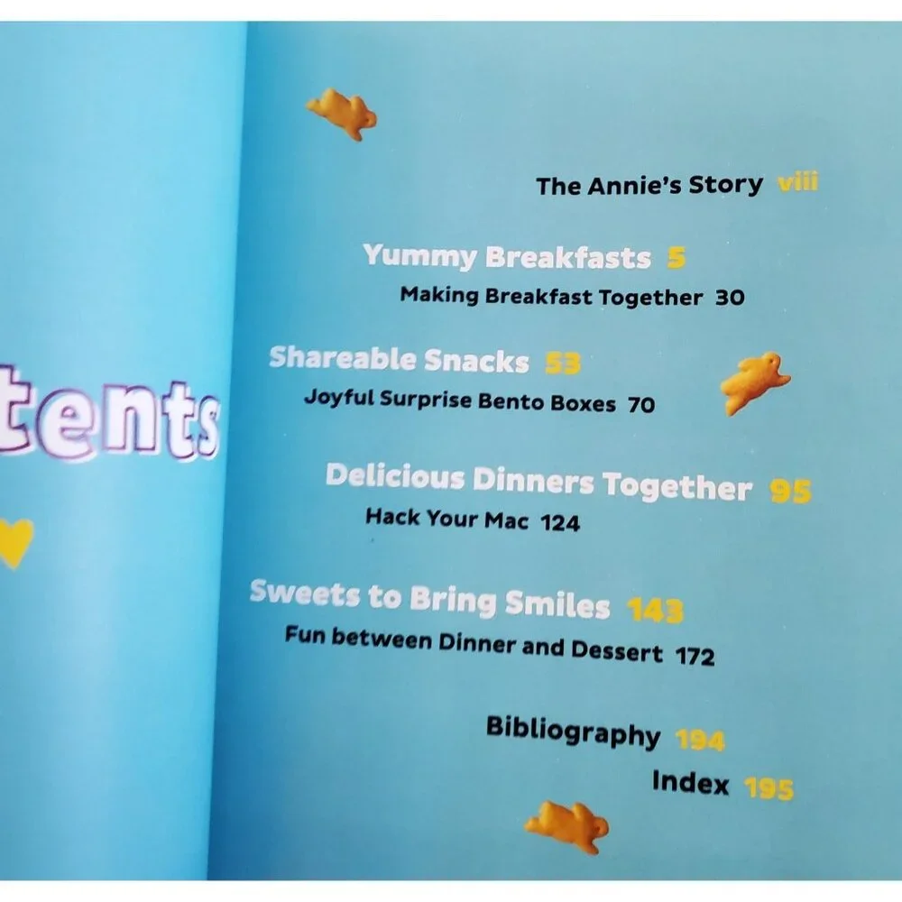 Annie's The Cookbook: Recipes Everybunny‎ Will Love Cooking with Kids